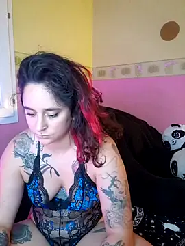 Freechat midnaxsg on StripChat