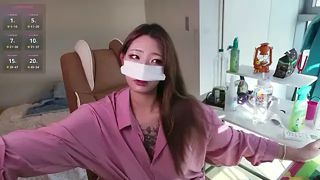 StripChat Milk_Sola is Freechat Milk_Sola — M 5