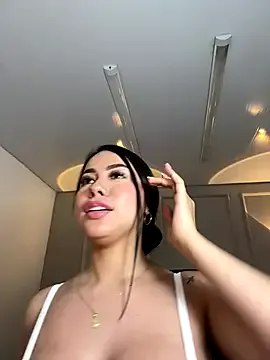 Miss_blue69 on StripChat 