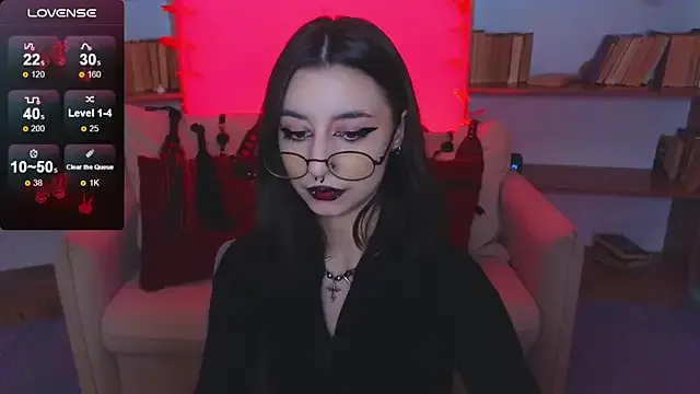 Freechat Mistress__Marcelline on StripChat