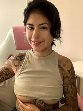 StripChat mrskarmaa is Freechat mrskarmaa — Toy Control 5 min + Dildo in Pussy