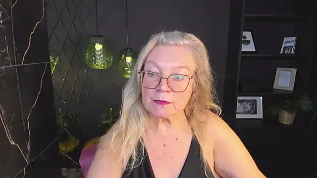 NataliMellow — buttock massage