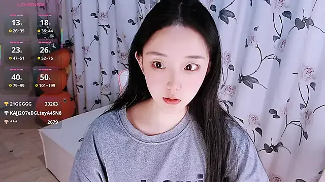 Freechat Niannian- on StripChat