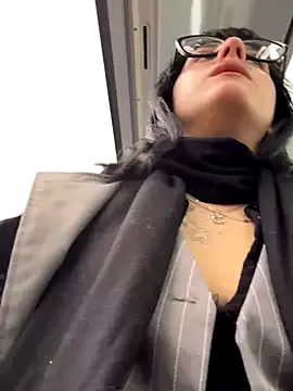 Freechat Only_April on StripChat