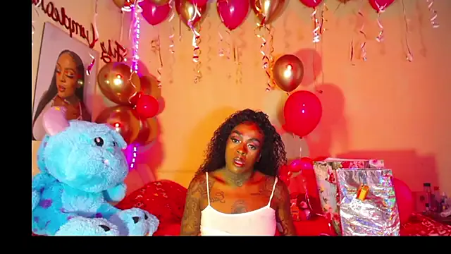 StripChat pink_7777 is Freechat pink_7777 — make me horny for bug show super horny