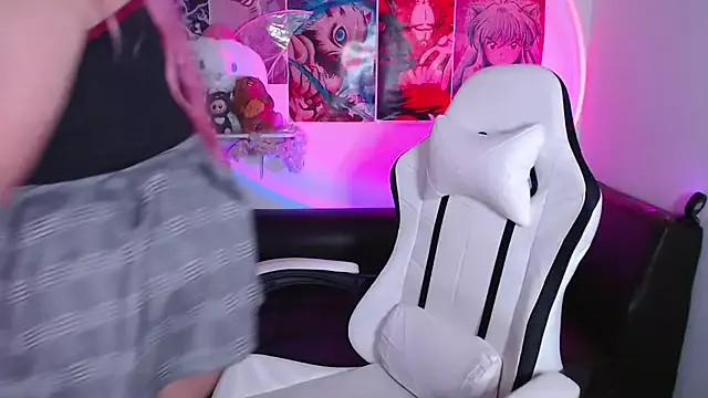 Freechat Pinky-Flower on StripChat