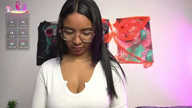 Freechat pocahotass_11 on StripChat