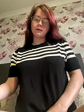 StripChat raen001 is Freechat raen001 — How much bbc can I fit in my mouth?