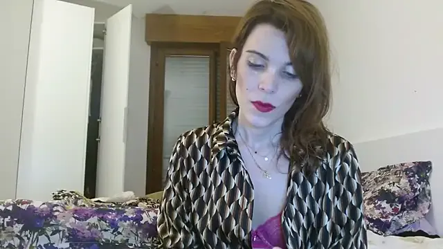 Freechat Regina_5 on StripChat