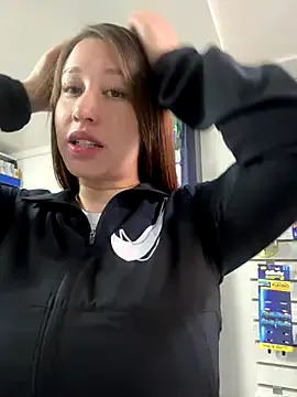 Freechat roouse on StripChat