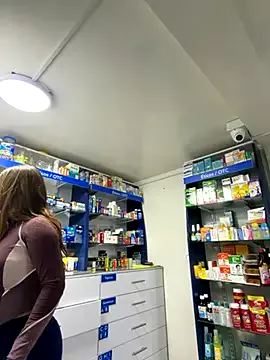 StripChat roouse is Freechat roouse — I SHOW MY BOOBS TO THE BOSS Shh!