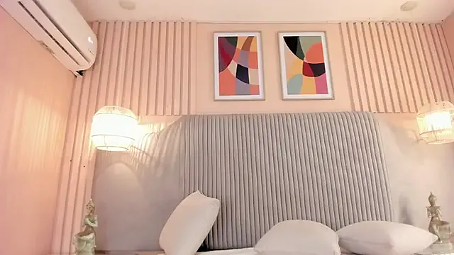 samyriverss — Rub asshole