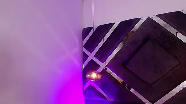 Freechat sara_lopee1 on StripChat