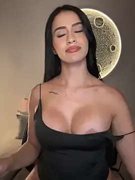 SarahhSmitth1 on StripChat 