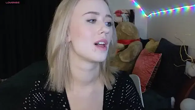 Private SashaBrooks on StripChat