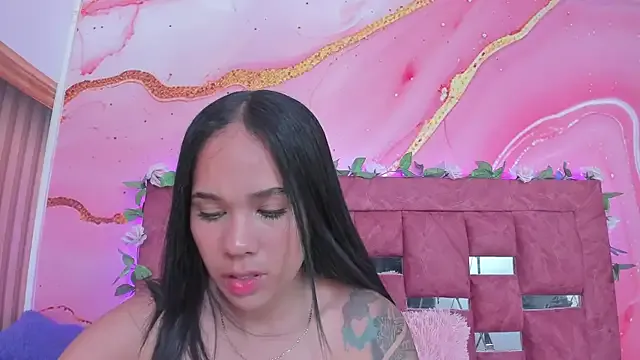 Freechat scarlett__evans_ on StripChat