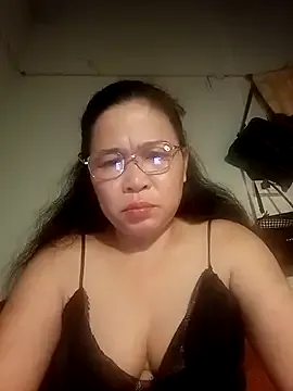 Sexy-asslove90 — Single mother needs help