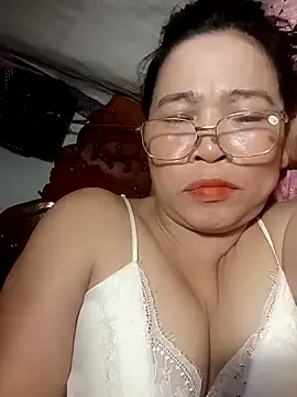 Freechat Sexy-asslove90 on StripChat