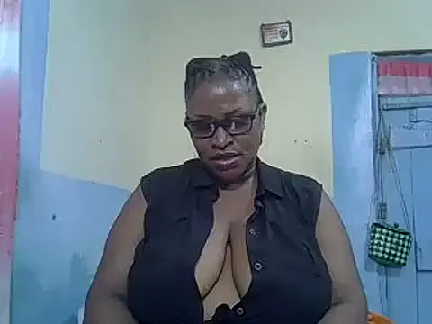 Freechat sexy_bigboobss on StripChat