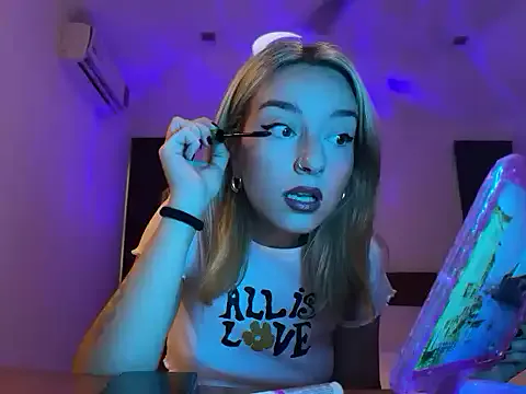 Private SirenaBelle on StripChat