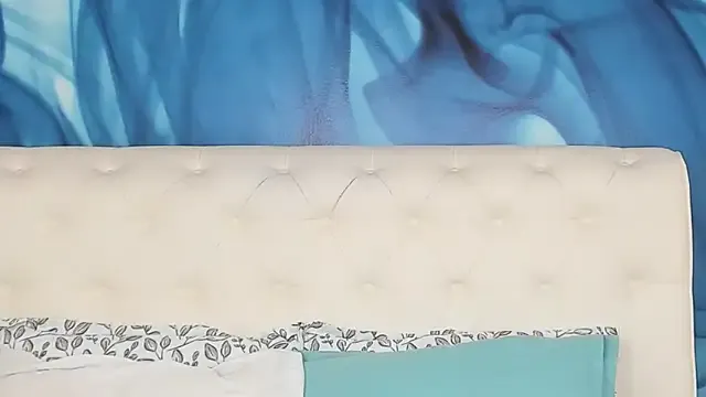 Freechat SkinnyDolly on StripChat