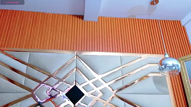 Freechat Sluttyandmature on StripChat