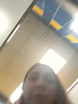 Sunny___Bunny — make my pussy wet around people