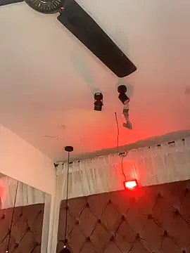 Sussan__ on StripChat 