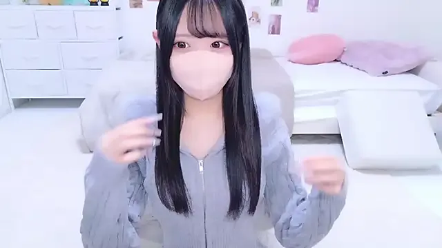 Freechat Suzu_ch_xx on StripChat