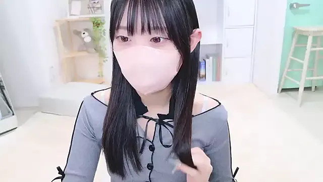 Freechat Suzu_ch_xx on StripChat