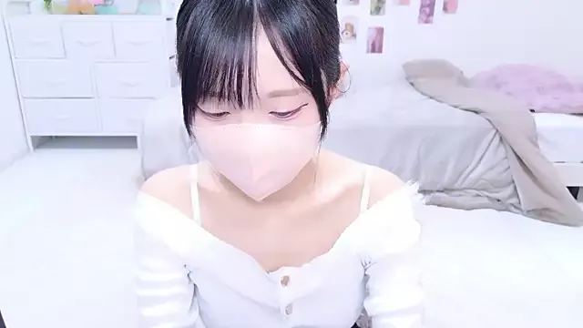 Freechat Suzu_ch_xx on StripChat