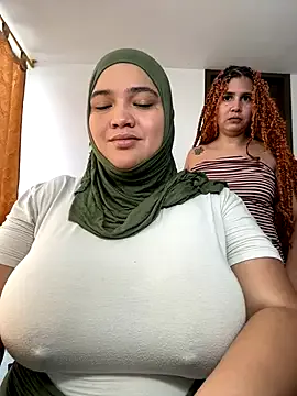 sweetmuslim01 — Shower sex with Lucy and milk 