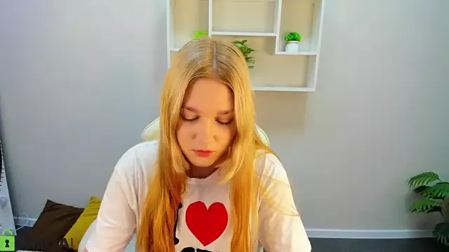 Group Sylvia_Ortiz on StripChat