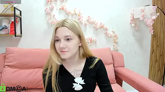 Group Sylvia_Ortiz on StripChat