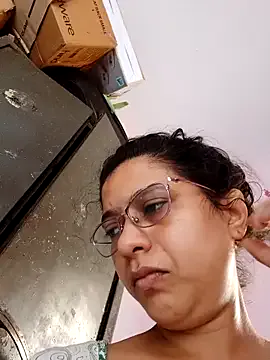 Private thanusi_2 on StripChat