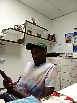 Freechat TPNUTS on StripChat