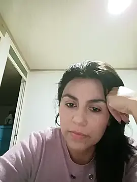 vanessa-titisM — Squirs