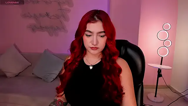 Freechat ViolettCastel on StripChat
