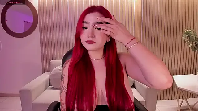 Freechat ViolettCastel on StripChat