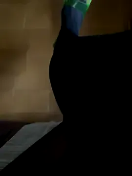 StripChat Wet-Pussycat is Freechat Wet-Pussycat — Squirt + cum