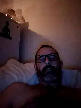 Freechat whatYwantMorrre on StripChat