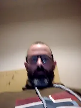 Freechat whatYwantMorrre on StripChat