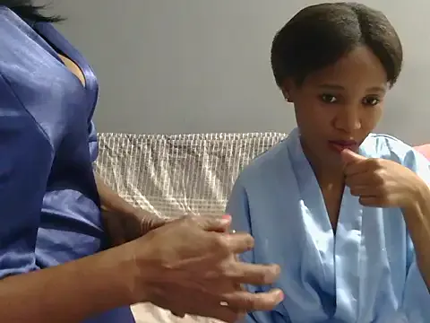 Freechat yellowbonecams1874 on StripChat