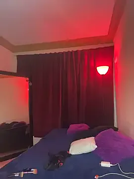 StripChat ZahaRose is Freechat ZahaRose — Maturbation with fingers close