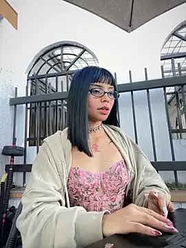 ZoeRaven_Pink — CREAM IN BOOBS